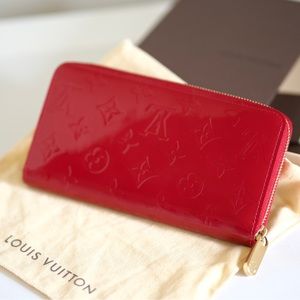 Louis Vuitton Zippy Vernis Wallet